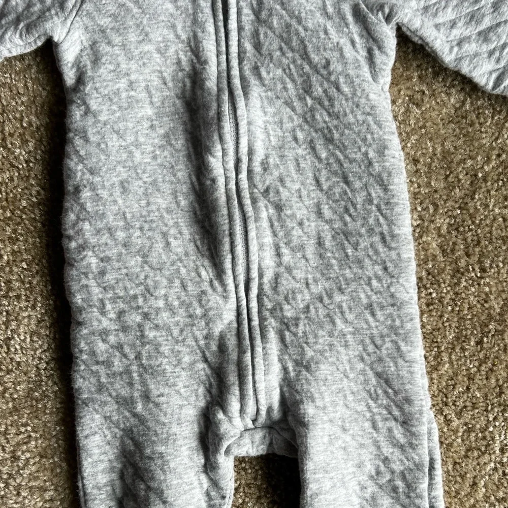 Infant baby toddler Carter’s 12M long sleeve pants zip up one piece jumpsuit